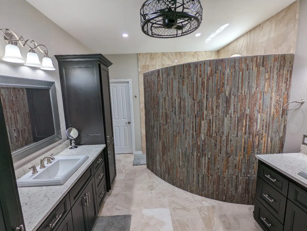 Lavish Bathrooms 3 11