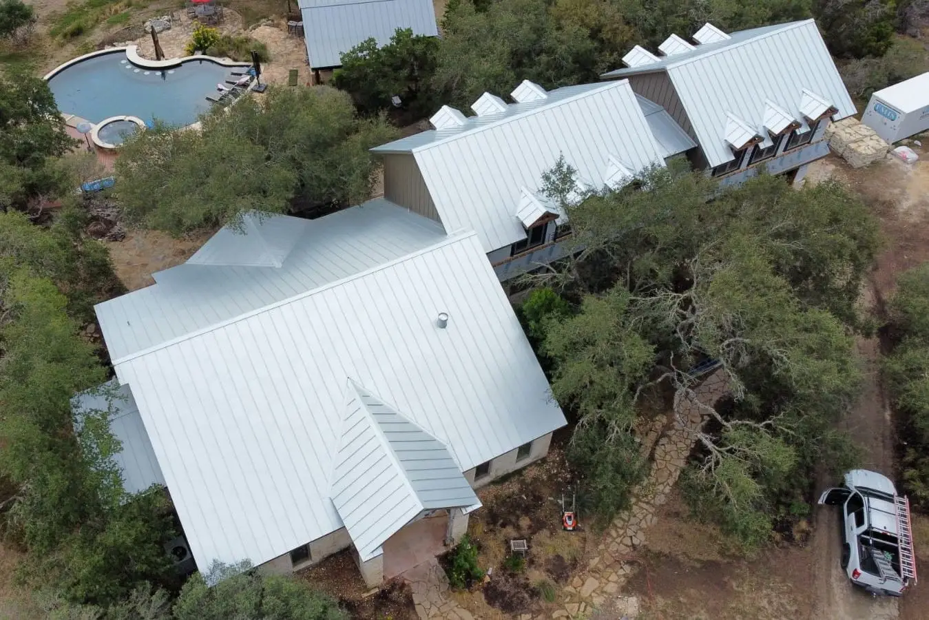 Premium Roofing 3 Book 25